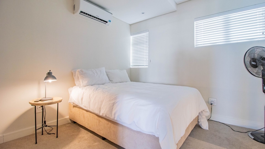 To Let 2 Bedroom Property for Rent in Fresnaye Western Cape